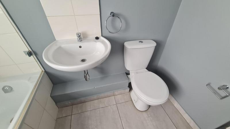 To Let 2 Bedroom Property for Rent in Aan de Wijnlanden Western Cape